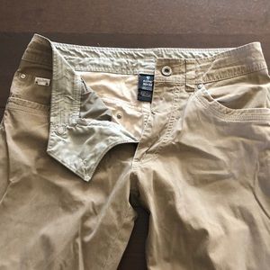 Kohl revolvr pants 30x32 in tan